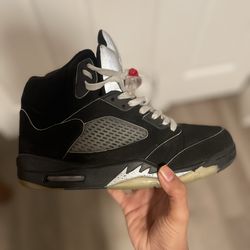 Jordan 5 metallic