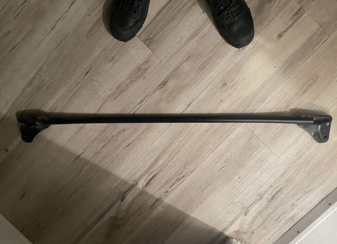 Front Em1 Strut Bar.