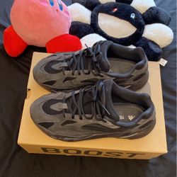 Yeezy 700 