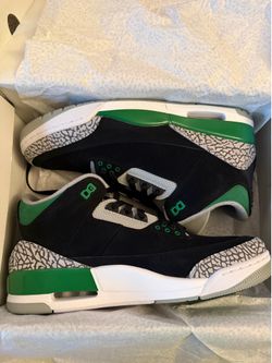 Jordan• 3 Retro in Black, Pine Green, Silver, White Sz12