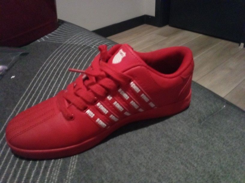  KIWI   Originals   K Swiss Size 7 Unisex  Red Sneakers 