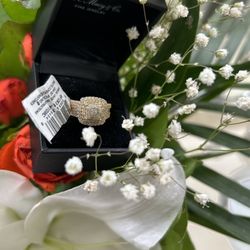Women Ring New 🆕 Beautiful Ring. 799$