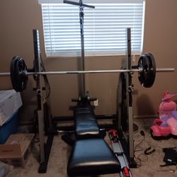Weight Bench 