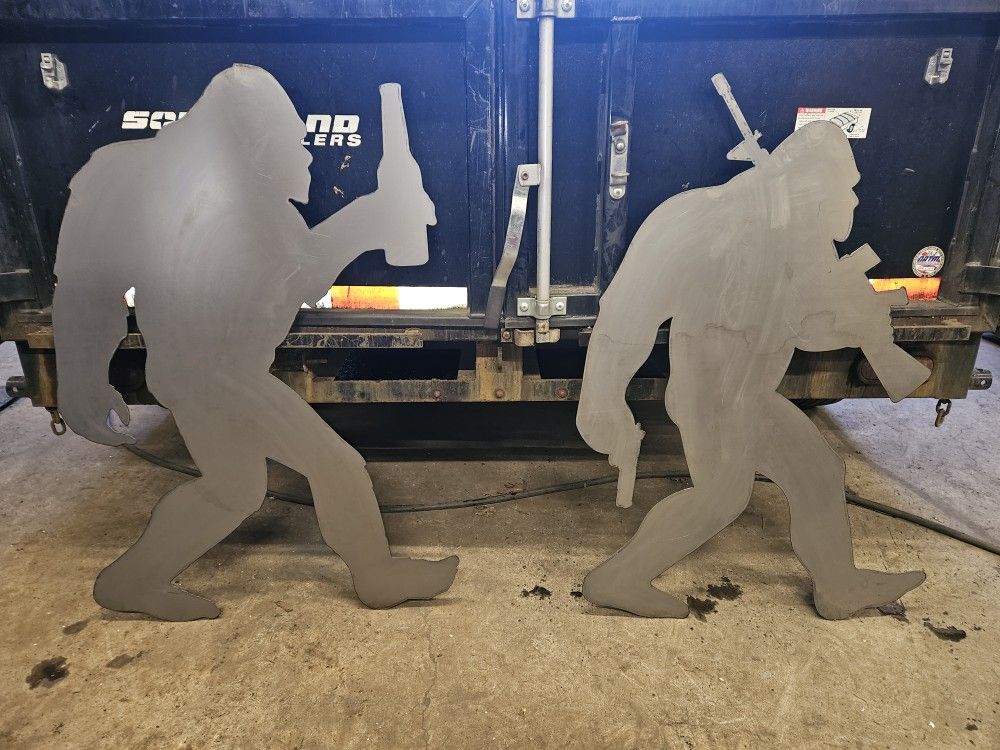 4 Feet Tall Big Foot Metal Art Yard Art Decorations Vintage Rustic Steel Aluminum Stainless Steel For Sale