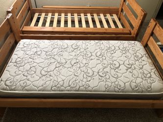 Twin mattress