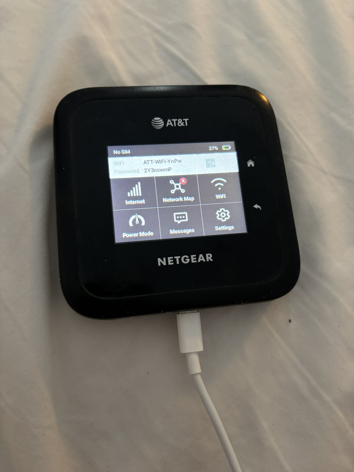 Netgear M6 Pro MR6500 Portable Router/Modem (ATT only)