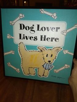 Dog Lovers Live Here plaque