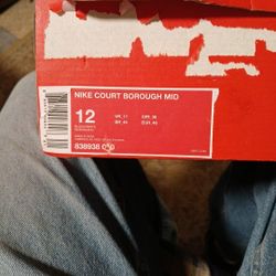 NIKE COURT BOROUGH MID NEW 