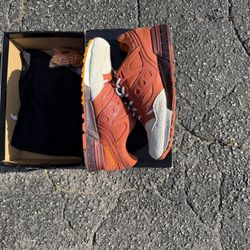 2016 Saucony Grid SD 'Pumpkin Spice' / size 11 / $300 / * rare find *