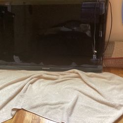 TV Samsung 47”
