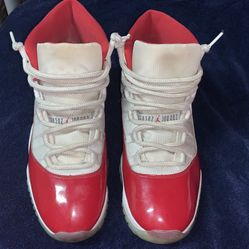 Jordan 11 Retro Cherry 2022