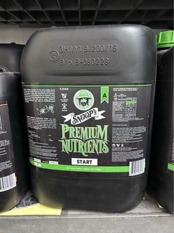 SALE NEW Snoop’s Premium Nutrients GROW (10 Liters / 2.6 Gallons) Liquid Fertilizer - MUST GO!