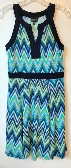 EN FOCUS Summer Dress Size Small