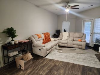 Nelson Manual Recliner Sofa and Loveseat(USB CHARGING)