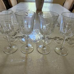 Wine Glasses (4)