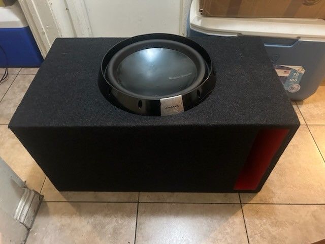 15" Rockford Fostgate T2D2 Subwoofer With Box