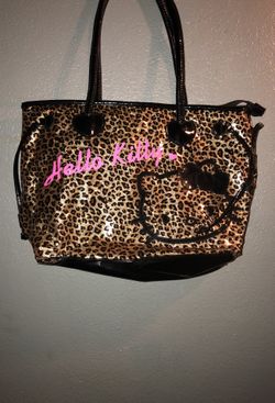 Hello kitty purse