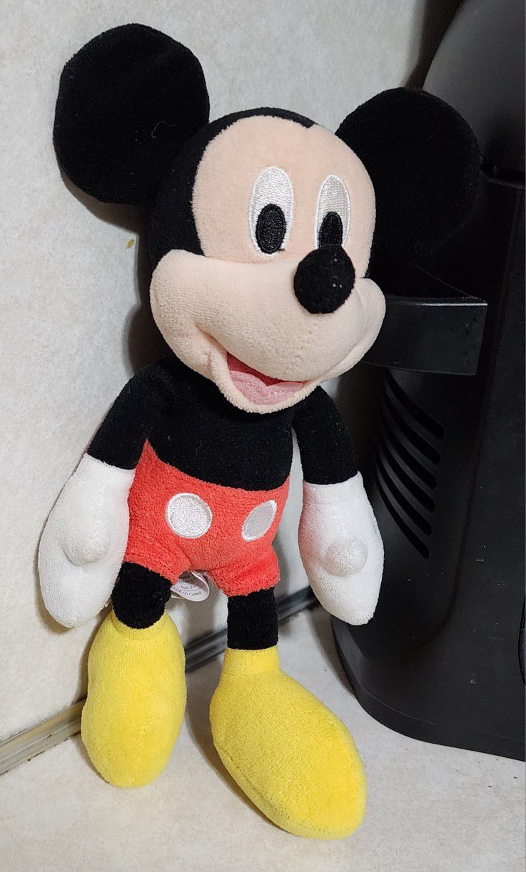 SMALL MICKEY MOUSE PLUSH TOY