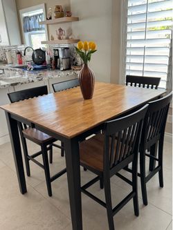 6 Piece Wood Dining Table with 14” Leaf
