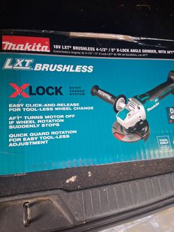 Makita 18V LXT Angle Grinder