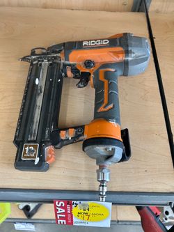 RIDGID 18-Gauge Brad Nailer Pneumatic