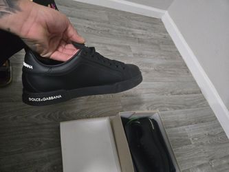 Men shoes size 9