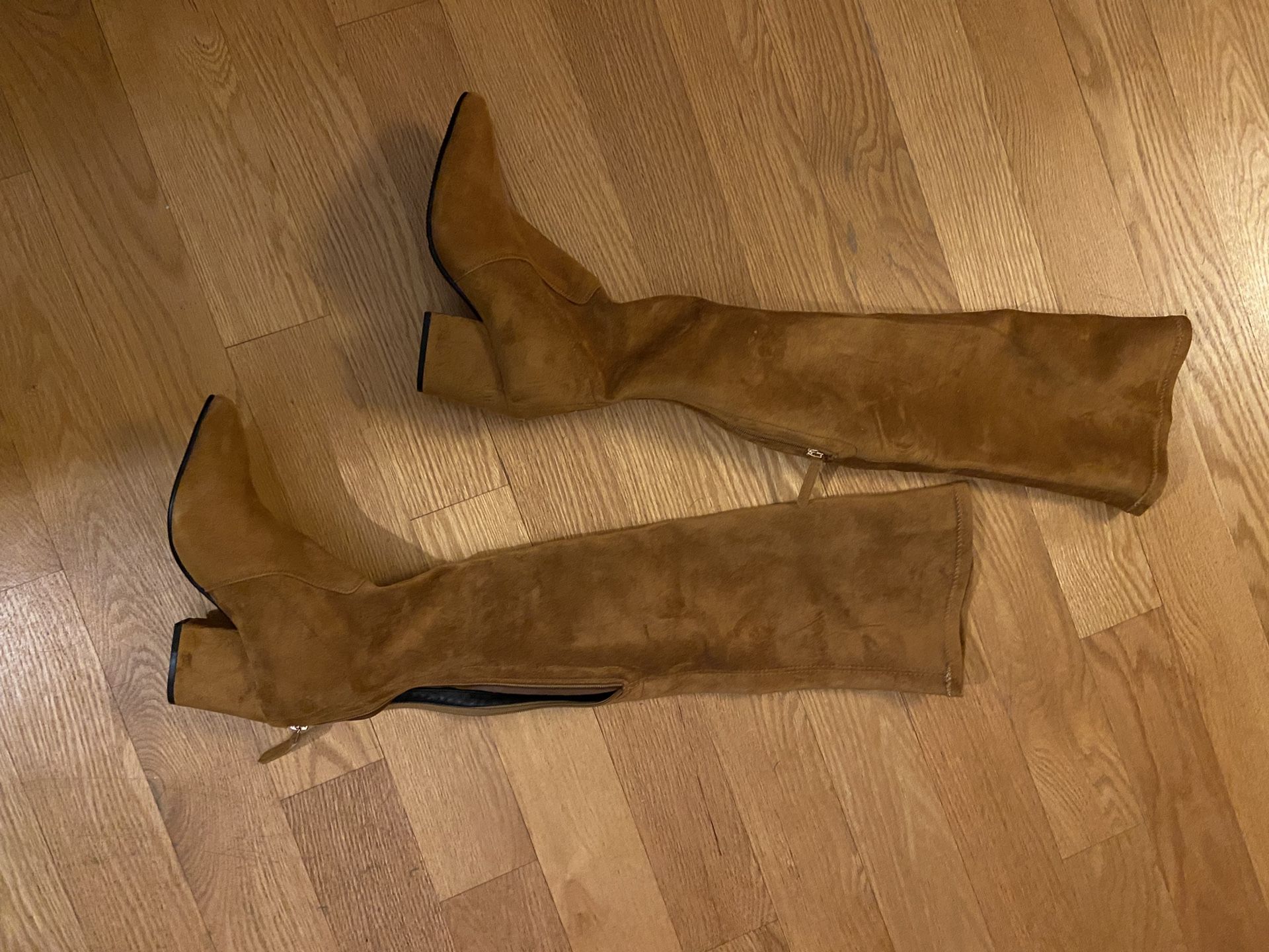 High Knee Boots 6.5