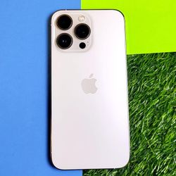 Iphone 13 PRO 256gb Unlocked. Free handphones or smartwatches with any phone in payment 