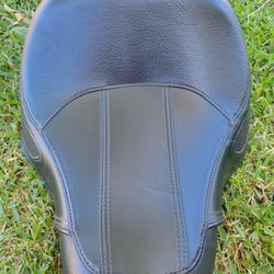 Harley Davidson Solo Seat 
