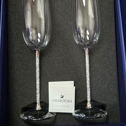 NEW Swarovski Crystalline Toasting Flutes (Set of 2)