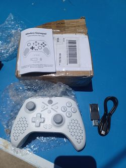 wireless gaming controller