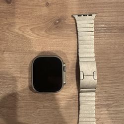 Apple Watch Ultra 1 - 49mm Titanium GPS + LTE