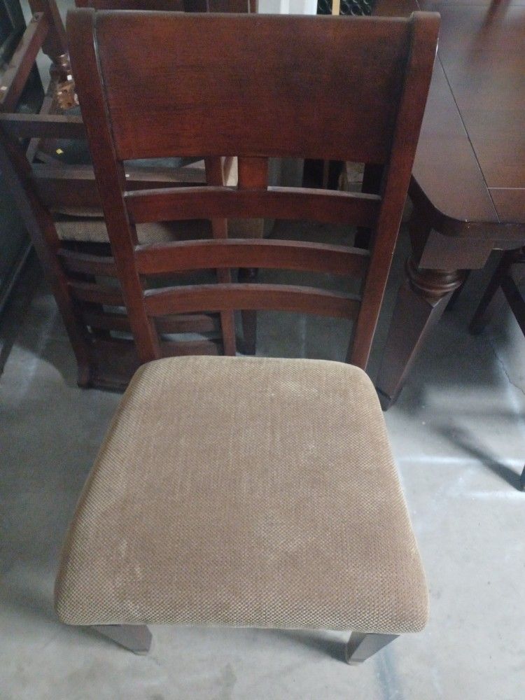 Dining Room Table and Chairs
