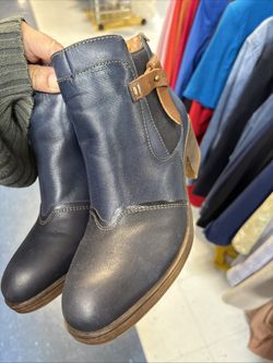 Palikino Blue Rare Boots  Make Offers