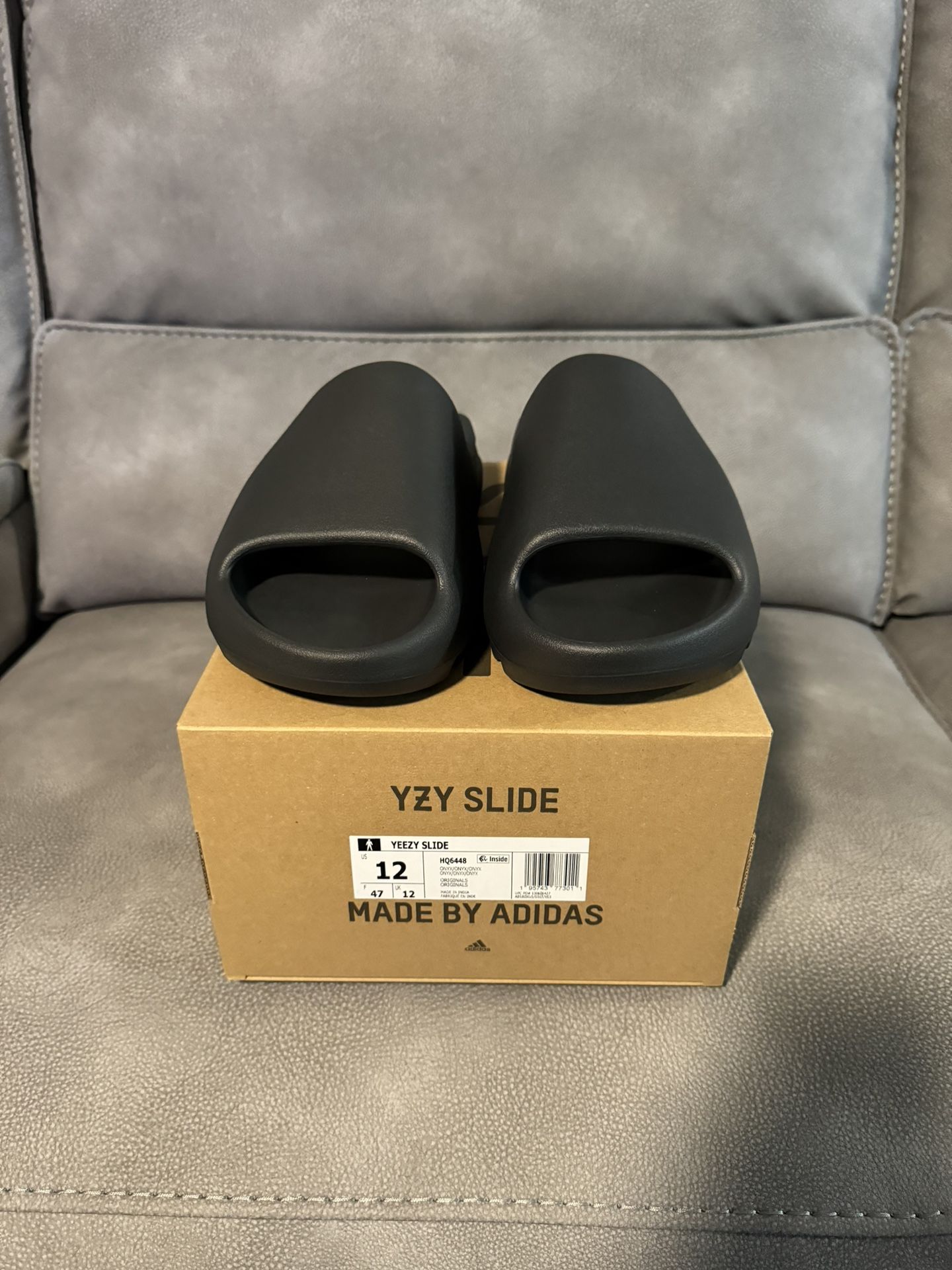 adidas gazelle silver green womens Adidas Yeezy Slide Onyx (2022/2023)  LacedUp