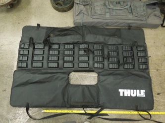 Used Thule GateMate Pro Tailgate Pad