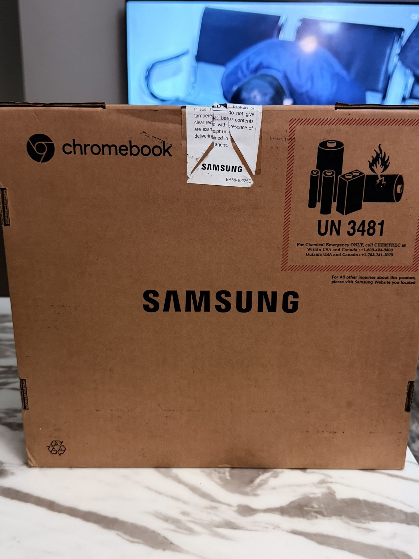 Samsung Chromebook Plus V2 2-in-1 Touchscreen Laptop, 12.2" WUXGA Display, Intel Celeron 3965Y, 4GB RAM, 64GB eMMC, HD Camera, Wi-Fi 5, Bluetooth Mous