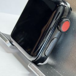Apple Watch Space Black Stainless Steel 38mm