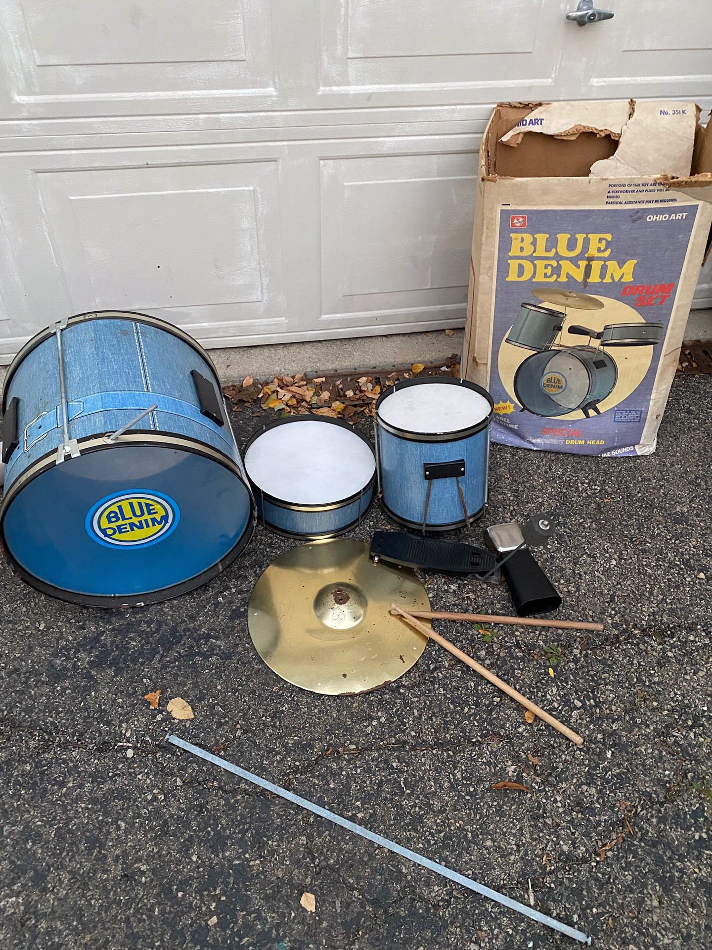 Vintage Ohio Art Blue Denim Children’s Drum set rare u $150