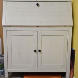 Study table for kids, white