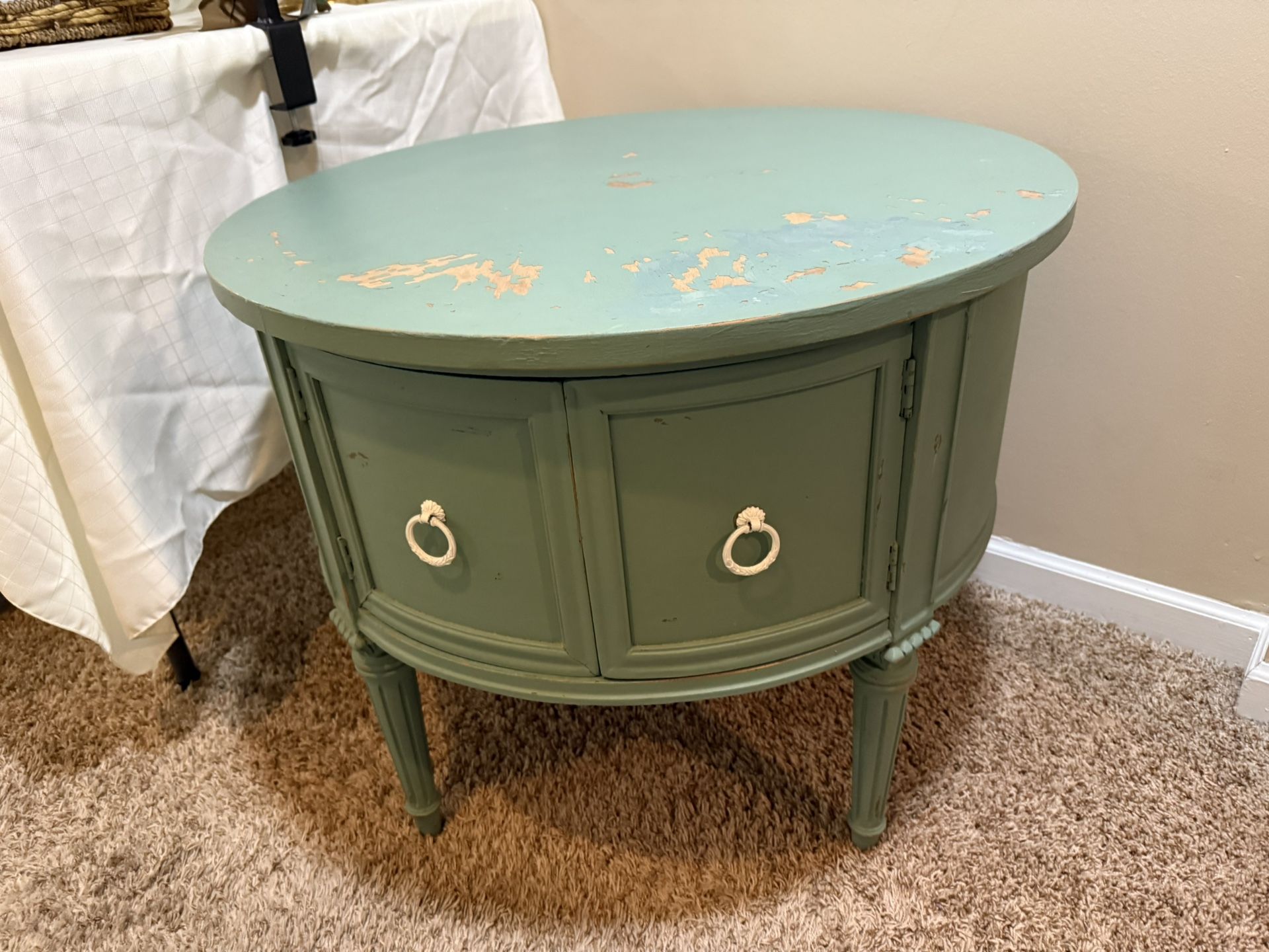 Round End Table