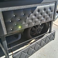 Twin Size Diamond Bed Frame 