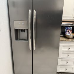 Frigidaire Gallery European Door