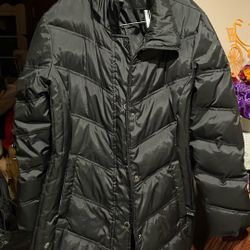 London Fog puffer jacket size Large