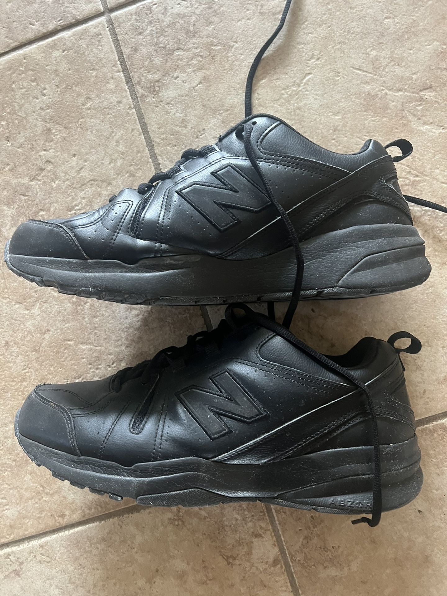 New Balance 4E Extra Wide 11.5 Black Work Shoes