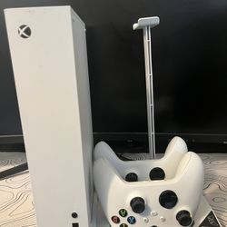 Xbox series s with cooling fan
