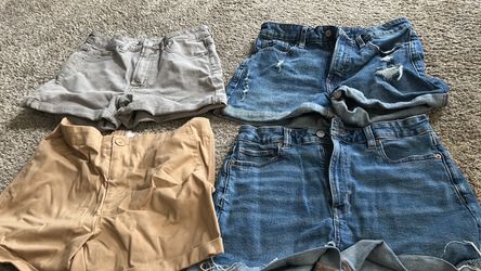 Lot of 4 Women's Shorts