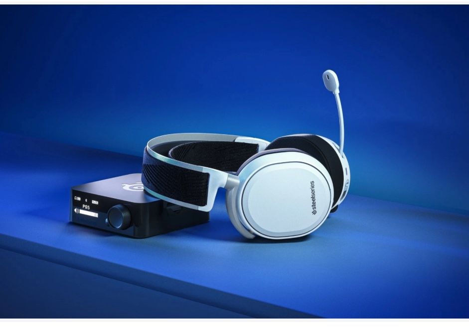 Arctis Pro Wireless - White Gaming Headphones