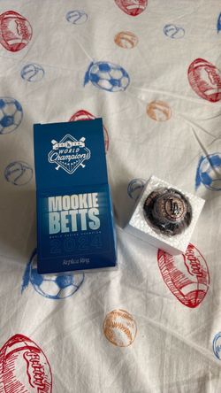 Mookie betts replica ring 2024 World Champions
