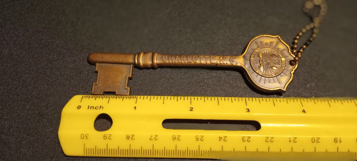 Vintage Ceremonial Key To The City From Charlotte, NC Presented By Mayor Phil Van Avery (1(contact info removed))